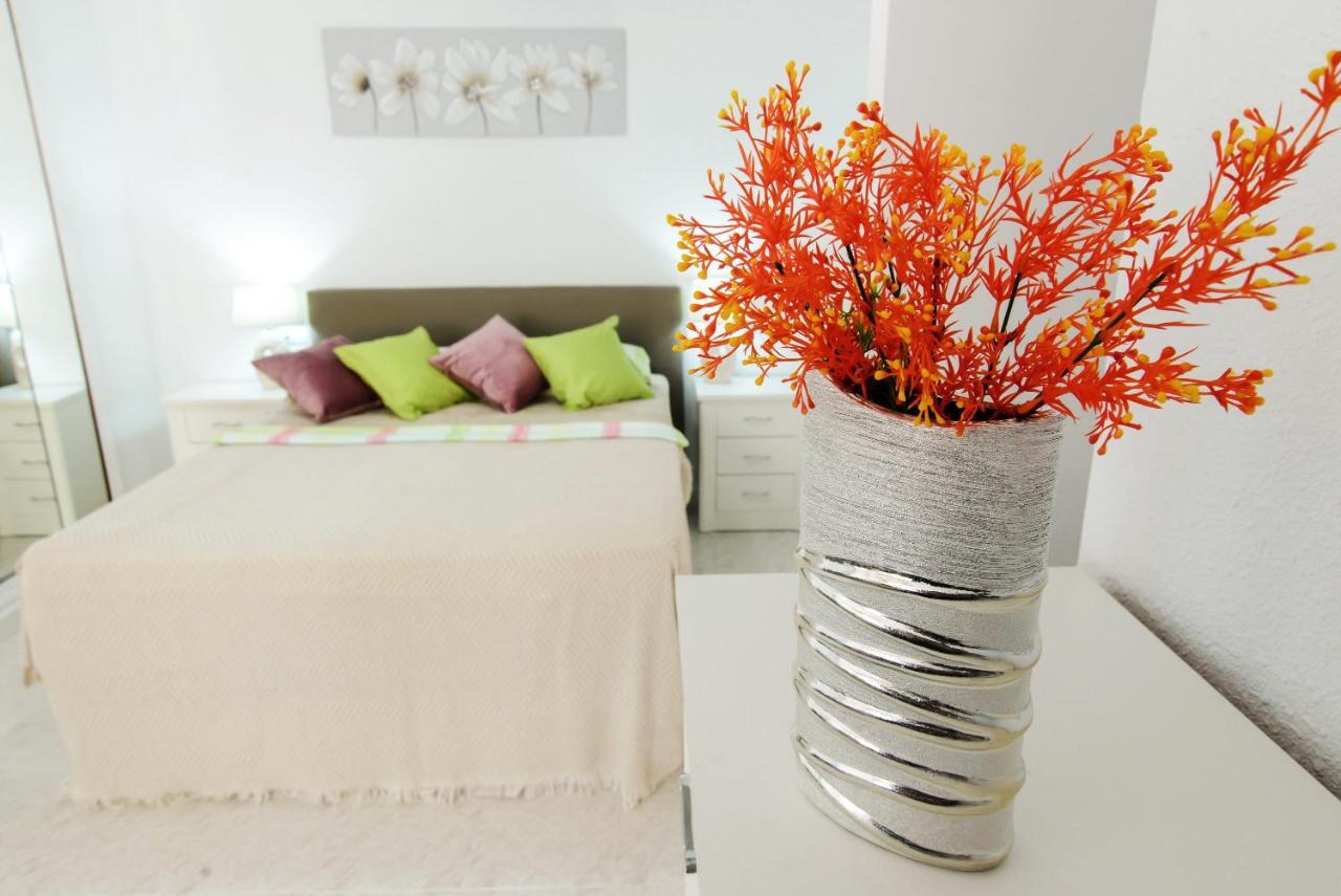 Holiday Suite Playa del Cura Torrevieja Dış mekan fotoğraf