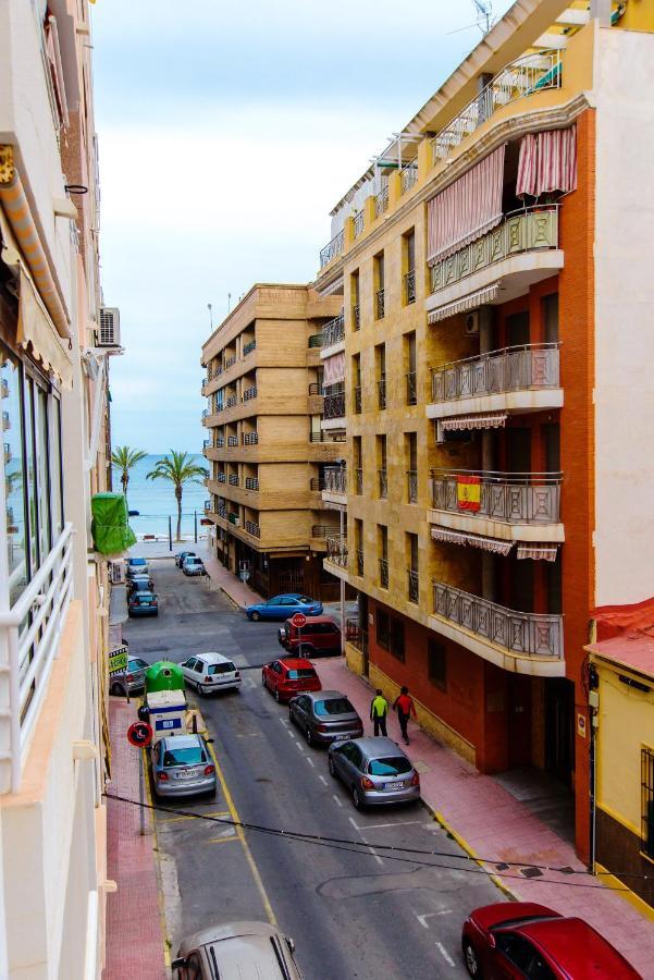 Holiday Suite Playa del Cura Torrevieja Dış mekan fotoğraf