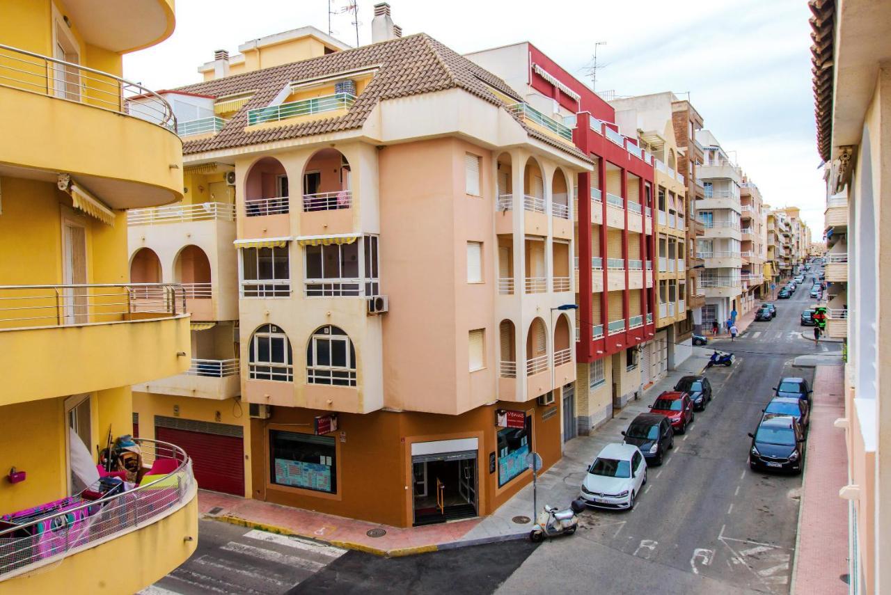 Holiday Suite Playa del Cura Torrevieja Dış mekan fotoğraf